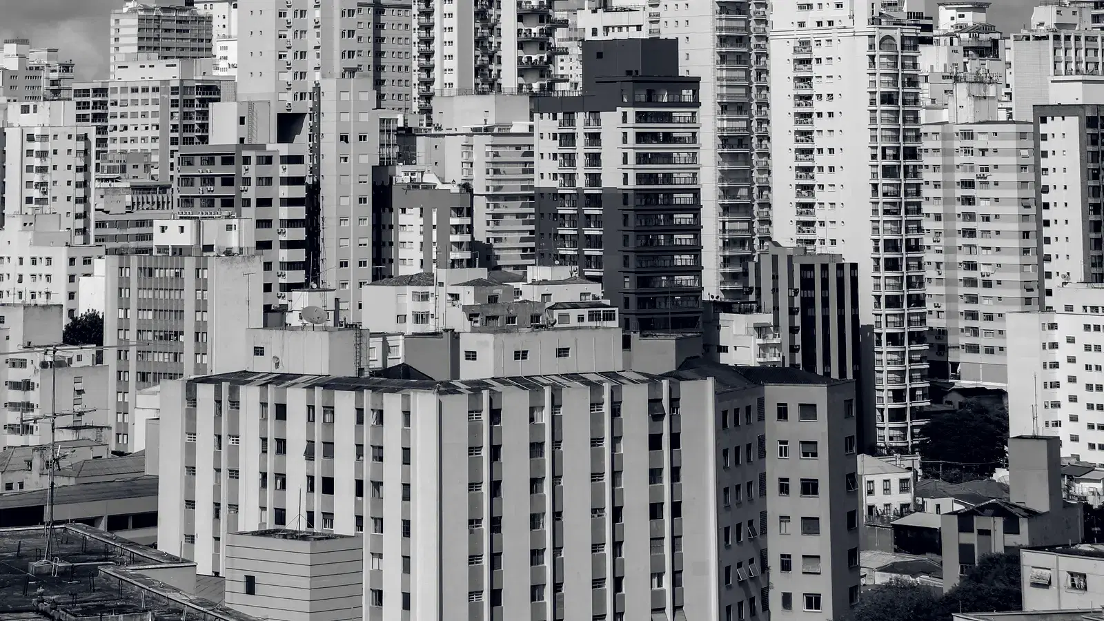 Edificios residenciales y de oficinas de una gran ciudad